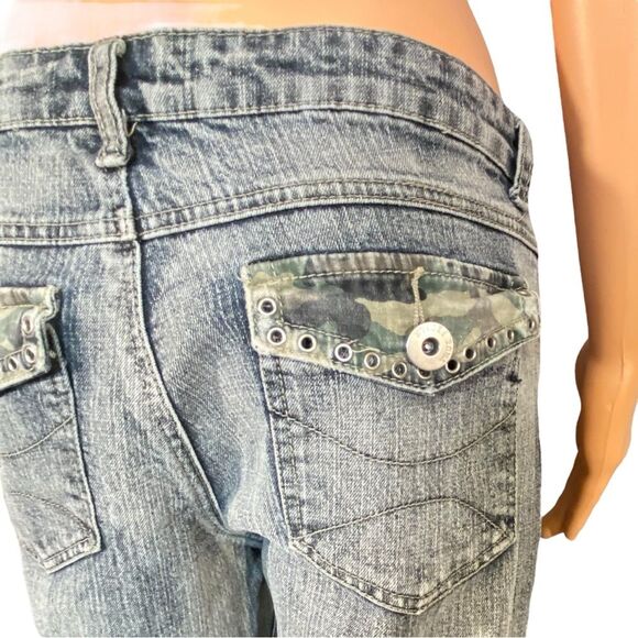 True People Light Wash Denim Jeans Juniors Size 11 Boot Cut - Picture 5 of 7
